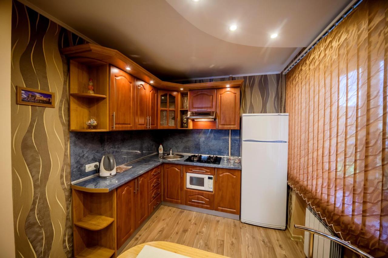 Apartment Lux Gomel Eksteriør billede